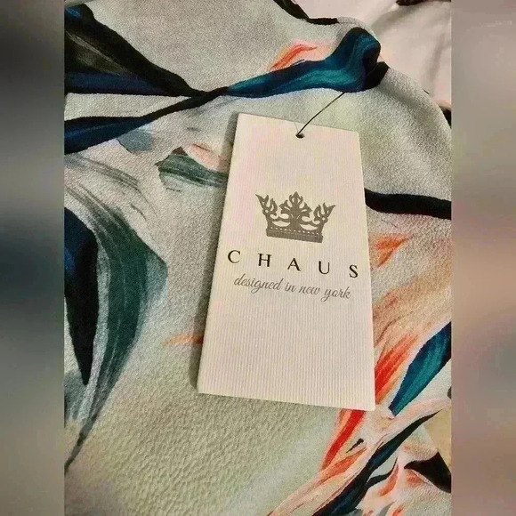 Chaus Womens "Fanciful Tropics-Marine Salt" Green V-Neck Blouse Size Small NWT - Picture 3 of 14